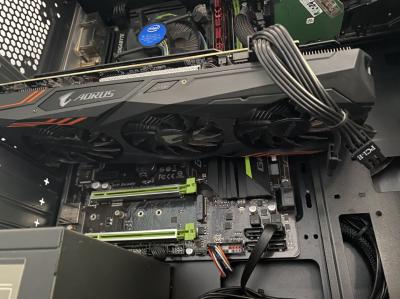 Card màn hình GIGABYTE GeForce GTX 1060 6GB GDDR5 AORUS (GV-N1060AORUS-6GD)