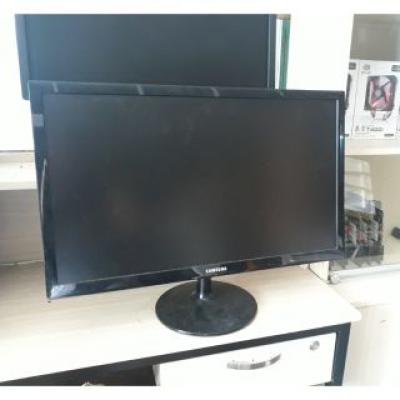 Màn hình Samsung S23C350H - LED 23 inch full HD